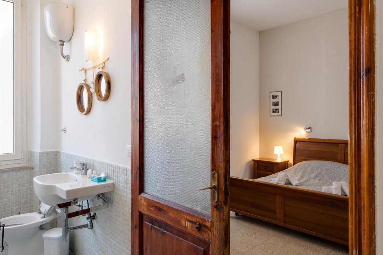 Piazza Concordia Apartment With Balcony La Spezia Dış mekan fotoğraf