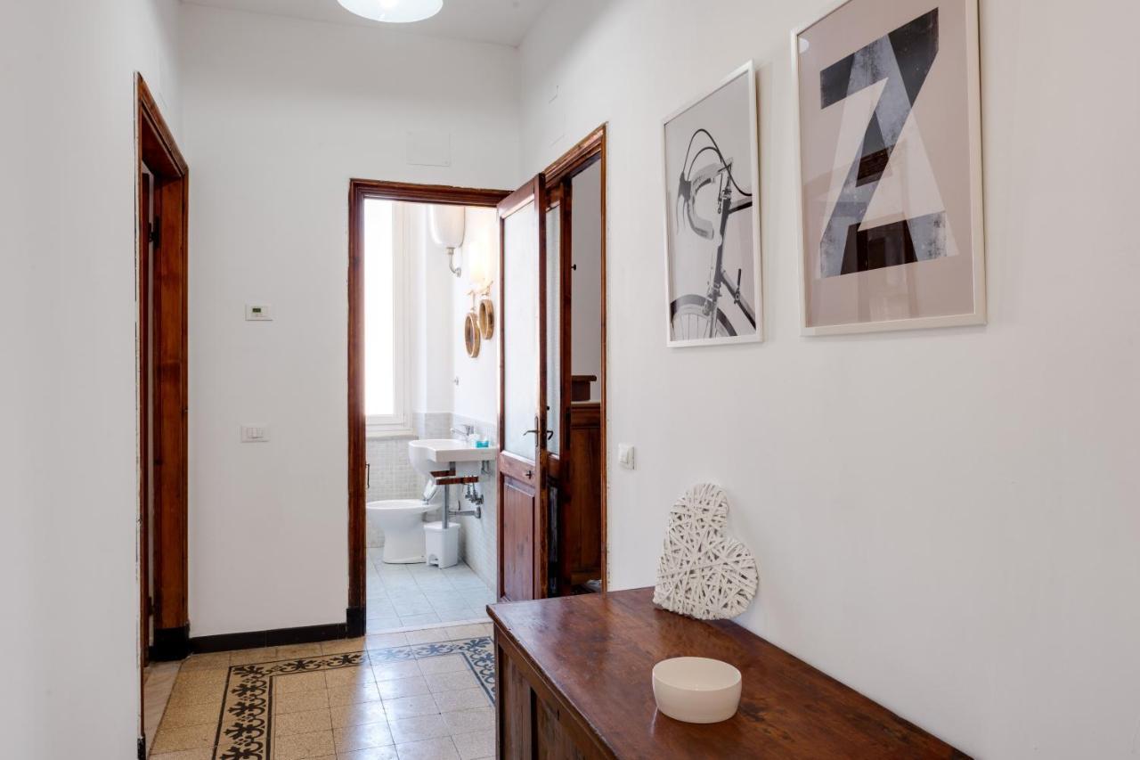 Piazza Concordia Apartment With Balcony La Spezia Dış mekan fotoğraf
